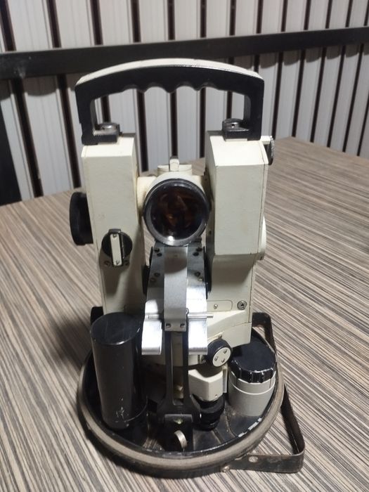 Теодолит 2Т2 СССР