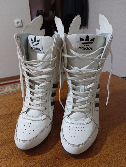 Продам фирменные красовки