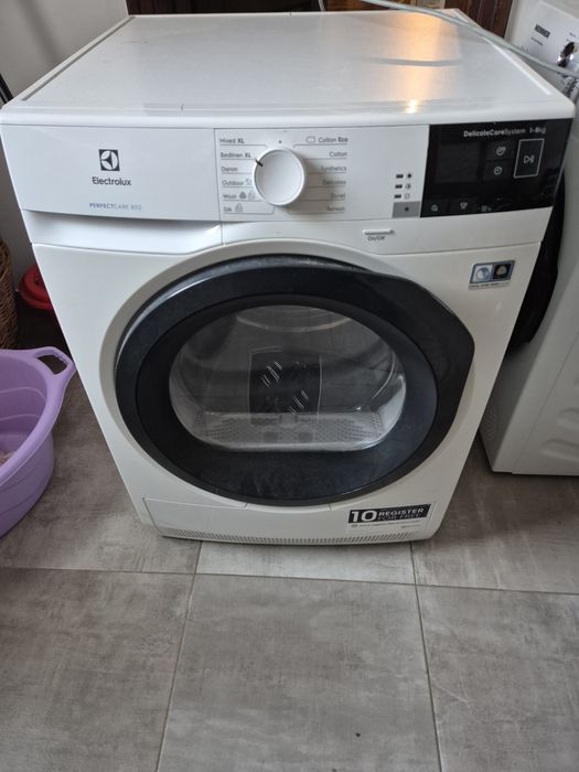 Uscător de rufe Electrolux PerfectCare 800