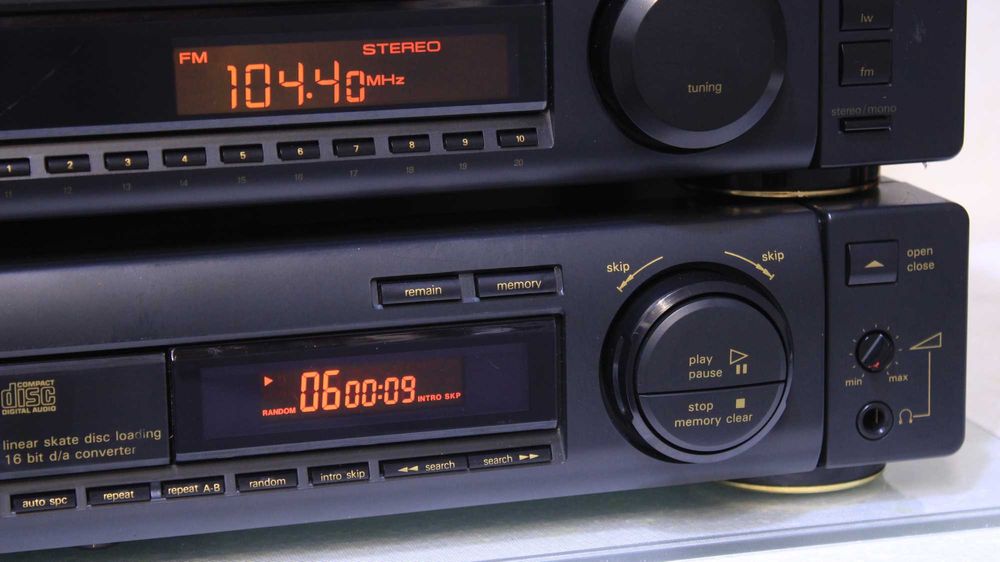 Linie audio Siemens,Amp,Cd,EQ,Tuner,2x40W.