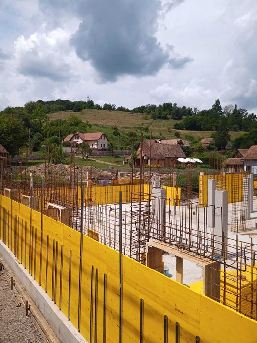 Inchiriem cofraje elevatii