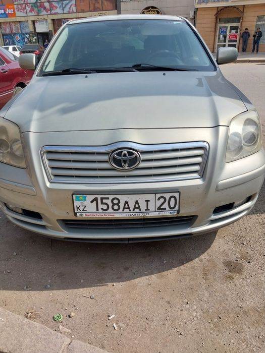 Тоеота авен,2005