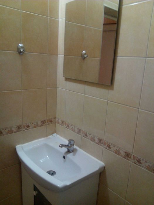 Дава се под наем Офис в Поморие - 19 кв.м за 178.5 € - Снимка #1