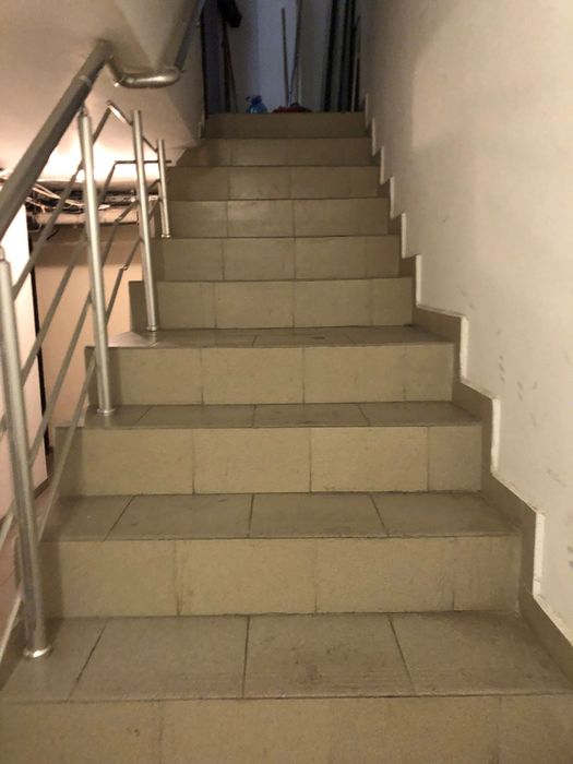 Дава се под наем Склад в София, Зона Б-19 - 30 кв.м за 117.3 € - Снимка #4