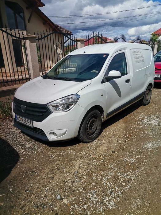 Vand Dacia Dokker Van cu clima si TVA deductibil