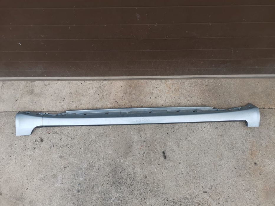 Ornament prag stanga 8E0853859 audi a4 b7 break LY5J