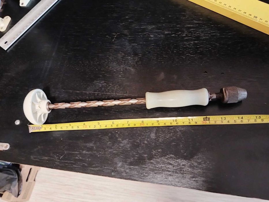 Ръчен шлосерски инструмент