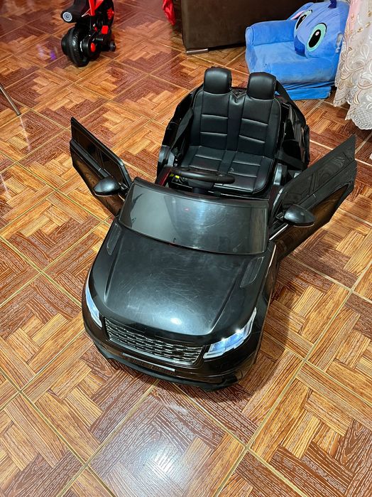 Mașinuța electrica