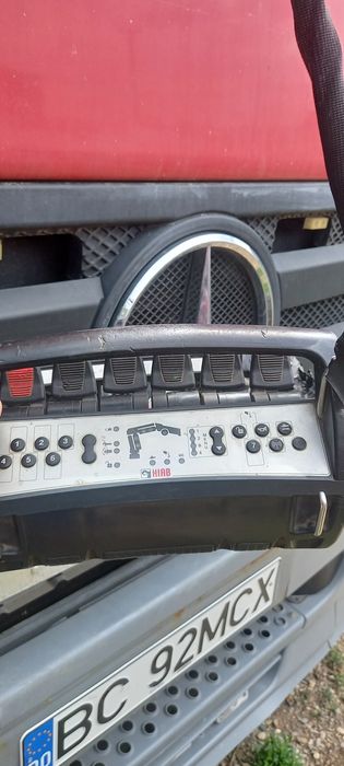 Vând automacara Mercedes Actros 2546
