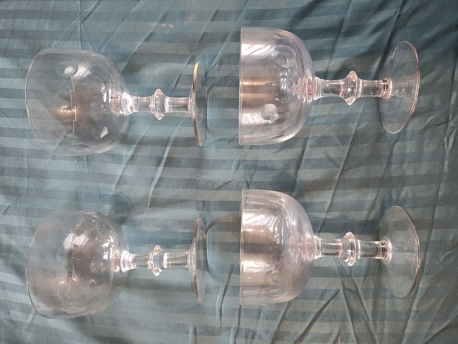 Чаши за коктейл 2 модела 8 броя