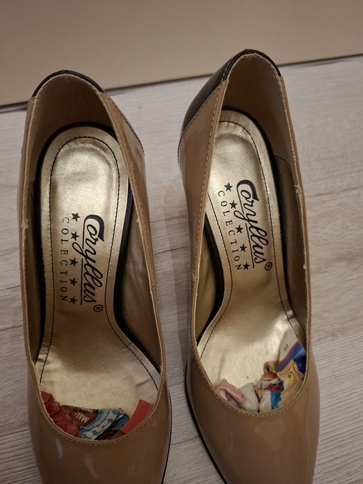 Vand pantofi marime 34