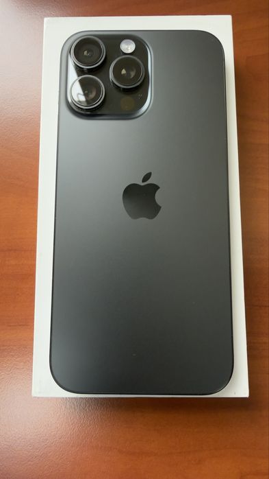 Apple iPhone 16 Pro Max 512 Gb, black titanum,Б/У в отличном сост.