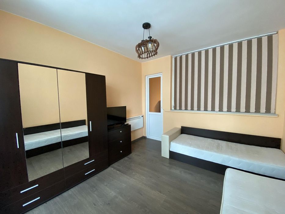 Дава се под наем Тристаен апартамент в София, Студентски град - 87 кв.м за 699 € - Снимка #7