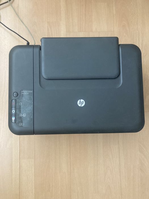 Imprimanta HP Deskjet 2050A