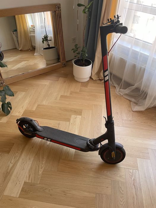 Электросамокат Xiaomi Mijia M365 Pro