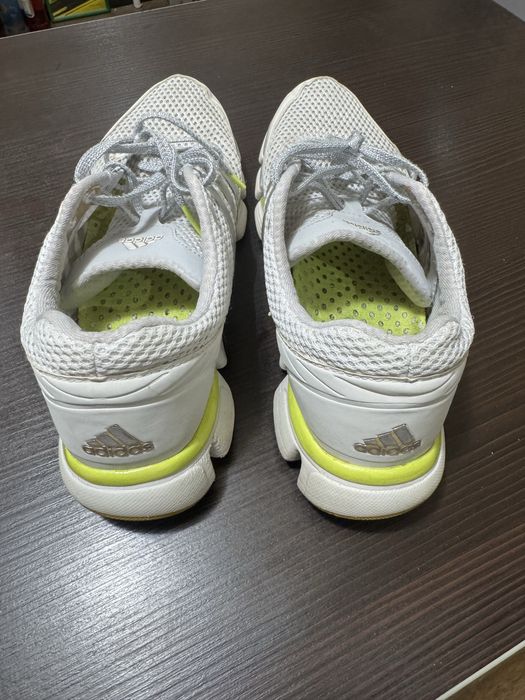 Кроссовки adidas оригинал 100%