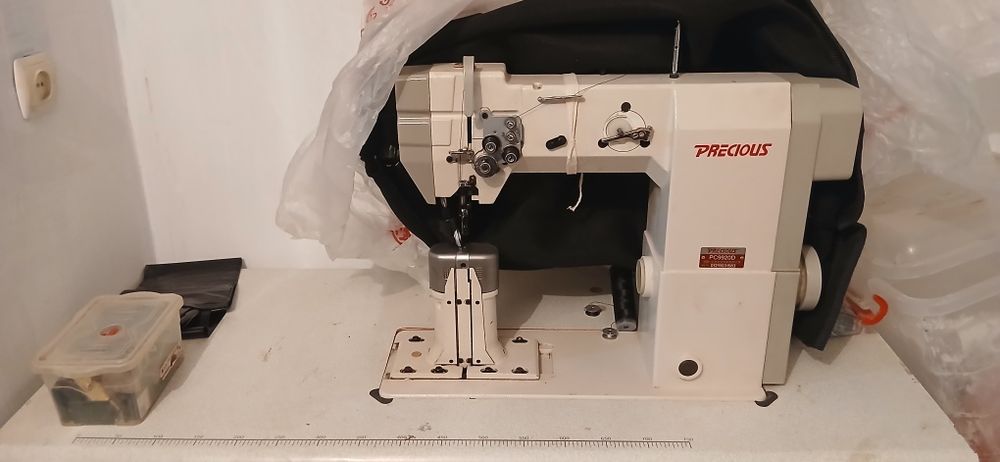 Пойафзал тикув машинаси