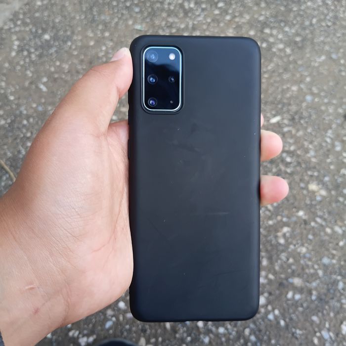 Samsung s20 plus