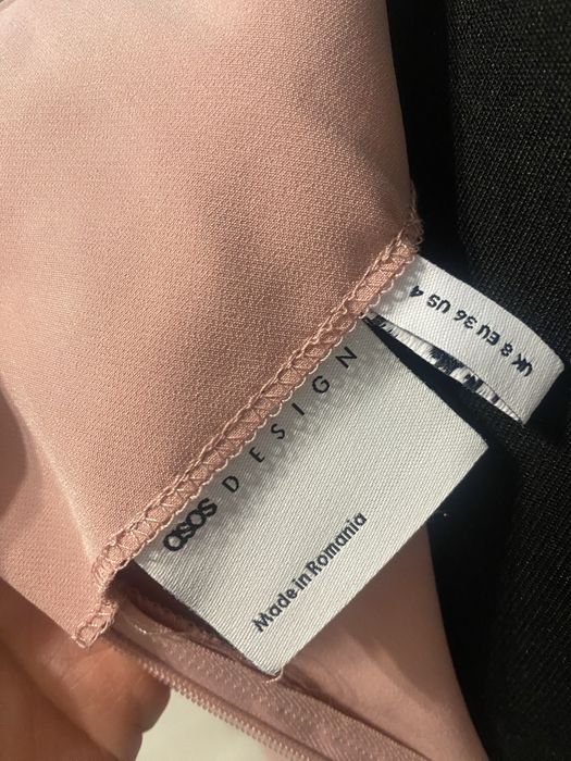 Fusta roz, noua, marime S