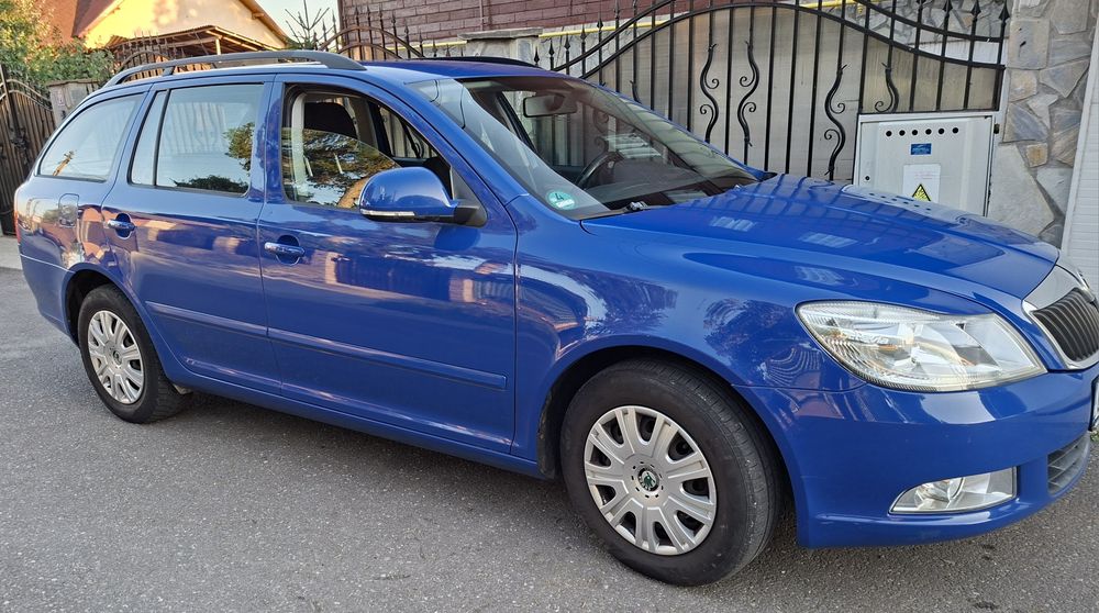 SKODA Octavia 2010 — imagine 2