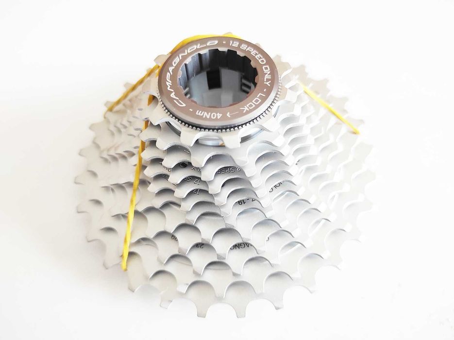 Pinioane cursiera Campagnolo Chorus, 12V 11-29T noi