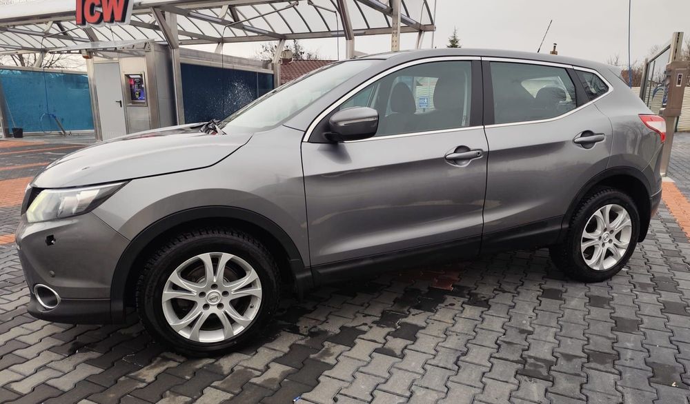 Nissan Qashqai Nissan Qashqai