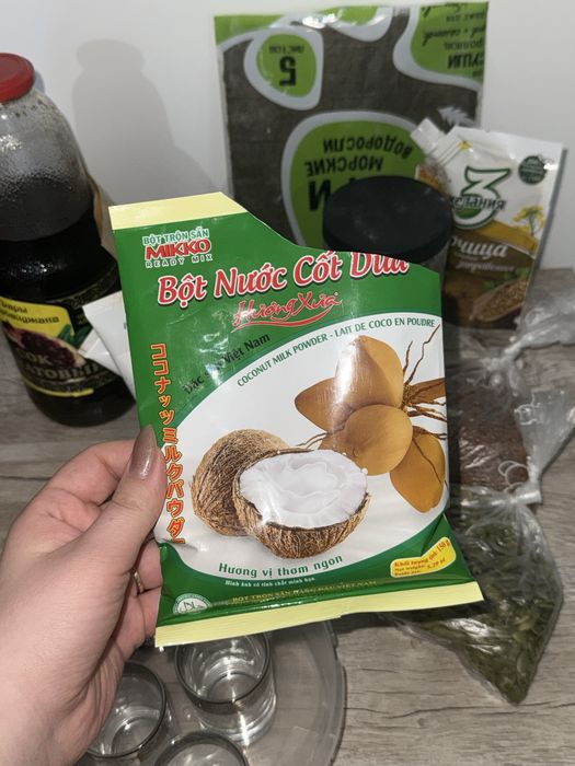 Набор продуктов и посуды 1000тг