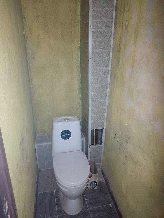 Двух комнатная квартир, второй этаж, с кондиционером