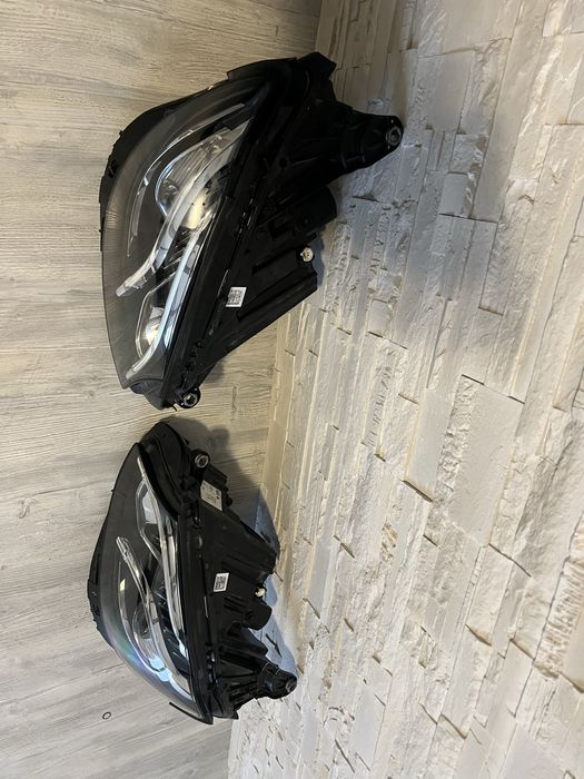 Set far stanga dreapta Mercedes E Class 213 Led Hight