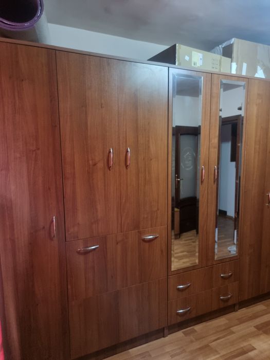 Mobila lemn masiv  dressing in stare excelenta