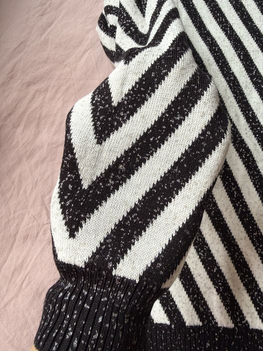 Дамски блузи S-M