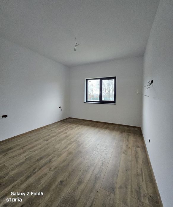 Casa NOUA de vânzare Dealurile Oradiei, zona Izvorului