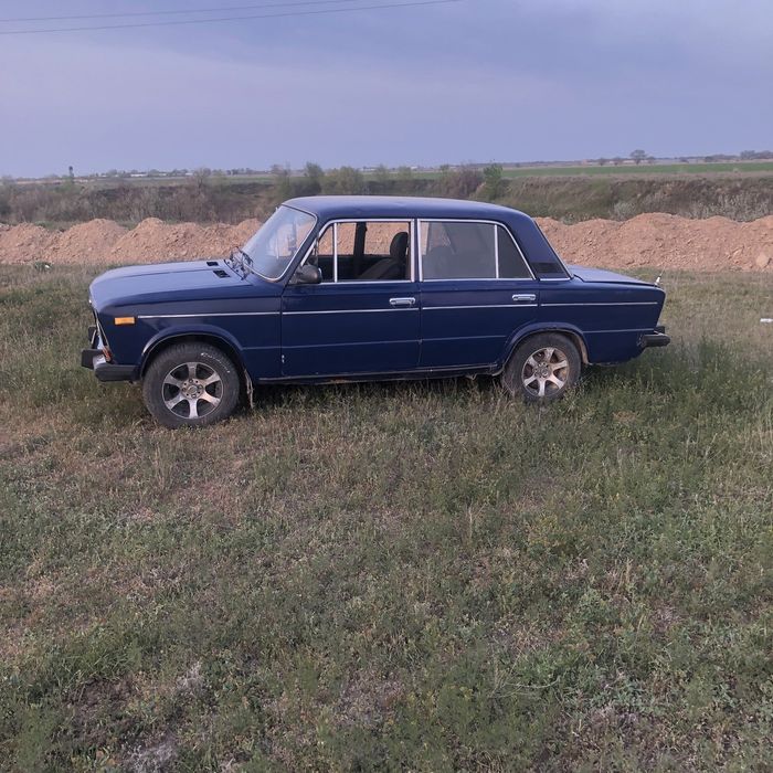 Продам машину 2106