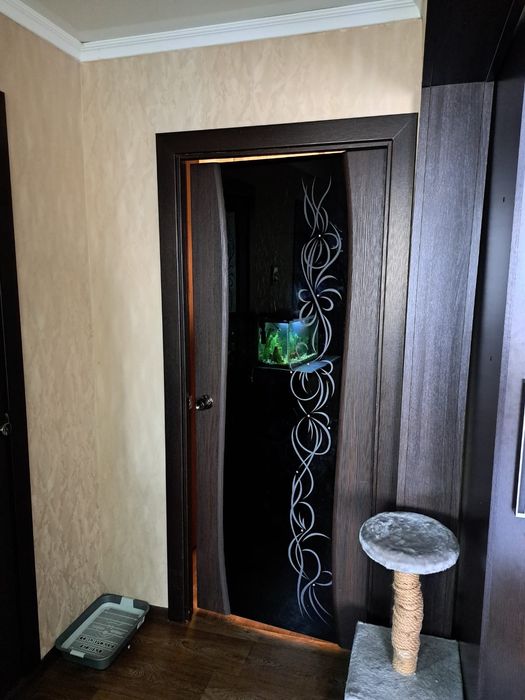 Продам 2×-комнатную квартиру