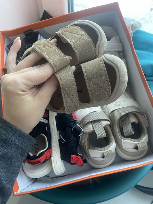 Вещи с годика до 1,8 в одни руки