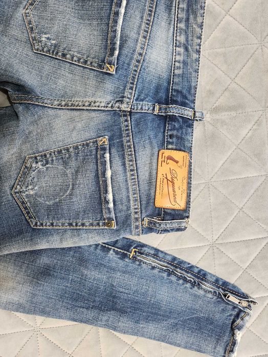 Разпродажба на  дънки Dsquared, Calvin Klein, Guess, Naf naf