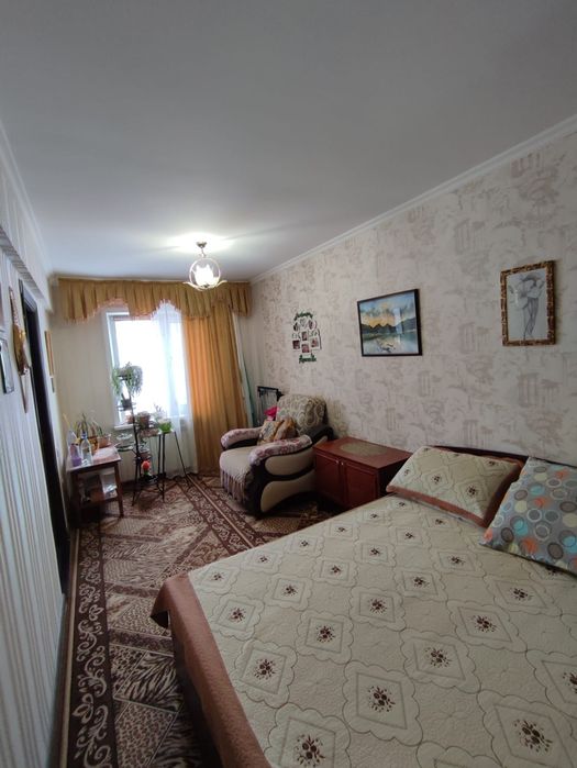 Продам 2х комн ул.Казахстан 98