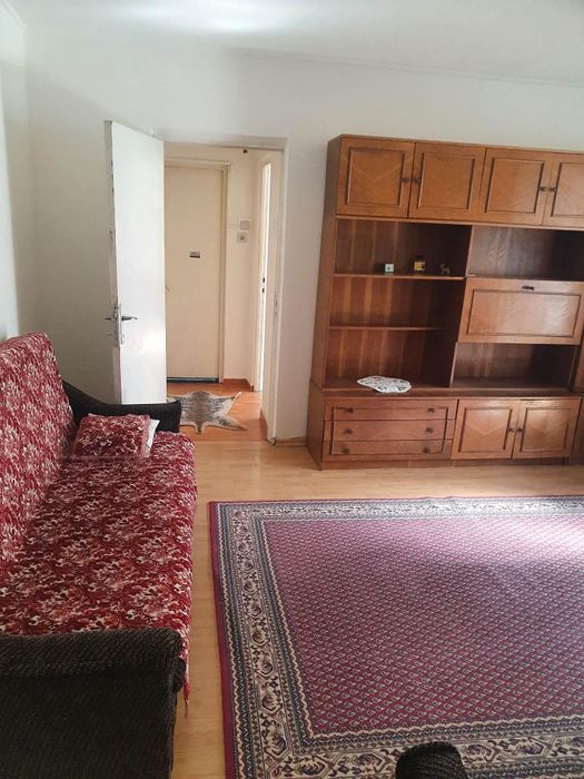 Apartament 2 camere zona mijloc