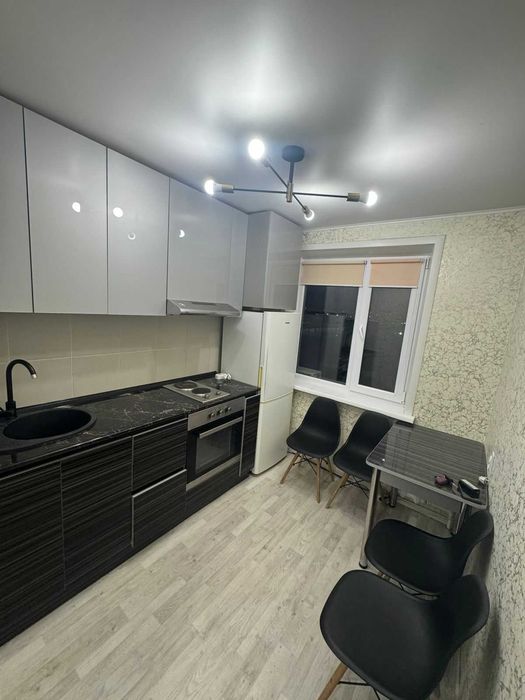 продам 2х комн кв Шешембекова