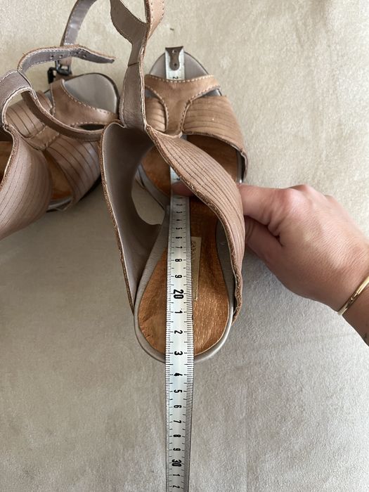 Красиви сандали 36 номер от естествена кожа