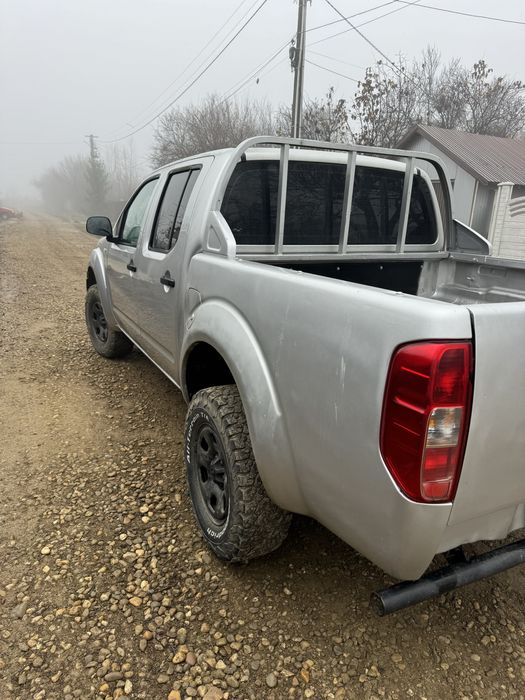 Nissan navara D40