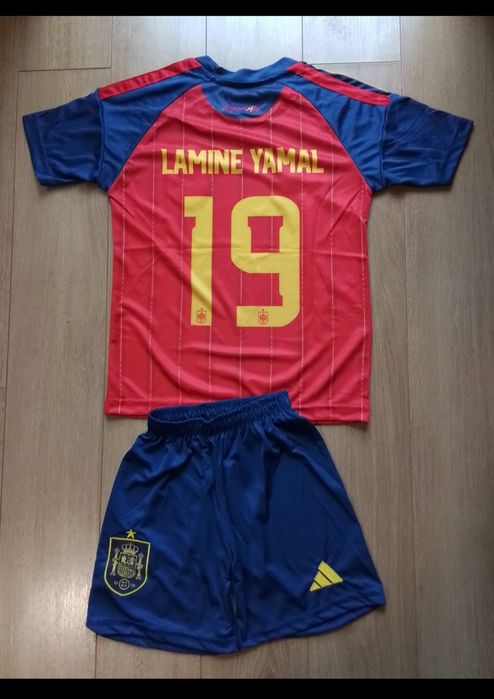 Испания детско юношески футболни екипи 19 LAMINE YAMAL