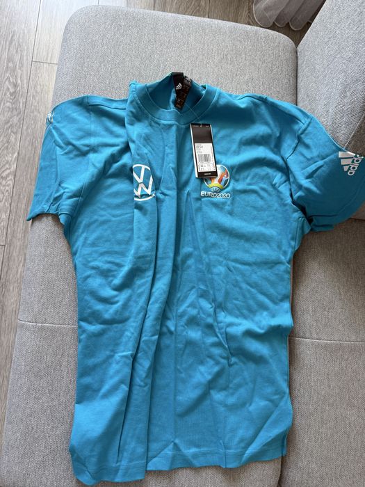 Tricou Adidas Euro 2020 marimea M, ( Fit L), nou