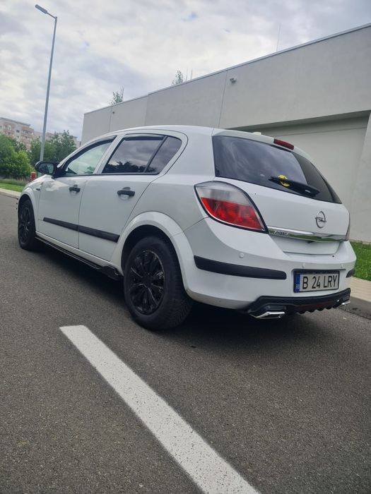 Vând opal astra H 1.3 motorina 2007