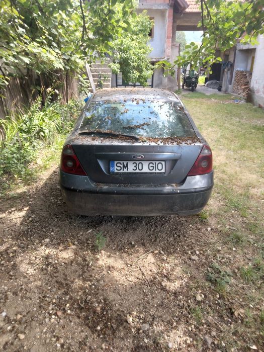 Ford mondeo an 2004 foarte puțin rulat în ultimi  12 ani