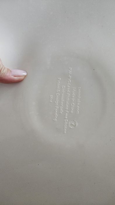 Twistshake чиния с подложка и капак 6+ месеца