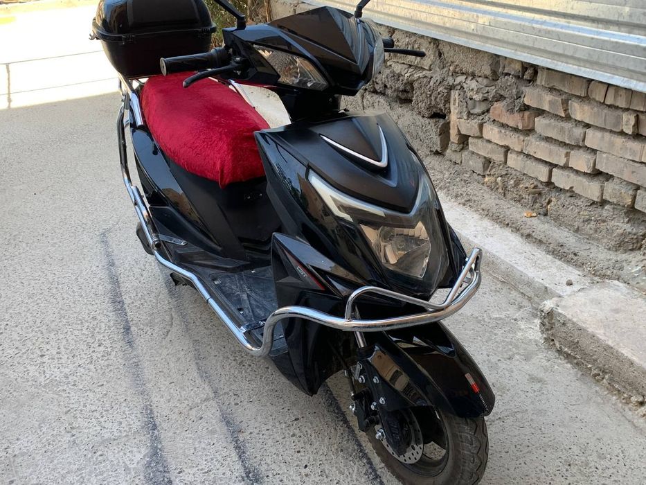 Электроскутер.1000.