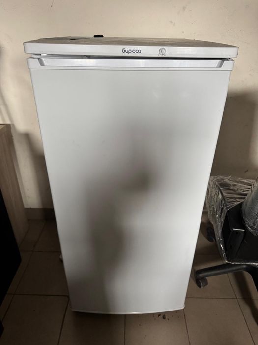 Холодильник Бирюса