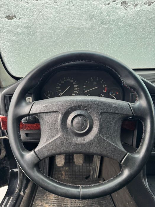 Руль BMW E34 М тех 3