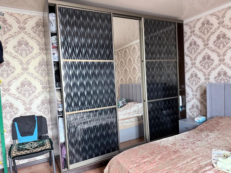 Шкаф купе продается